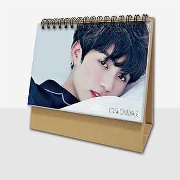 BTS  ジョングク Jungkook 会場限定 トレカ カレンダー フォト BTS ジョングク グッズ 卓上 カレンダー (写真集 カレンダー